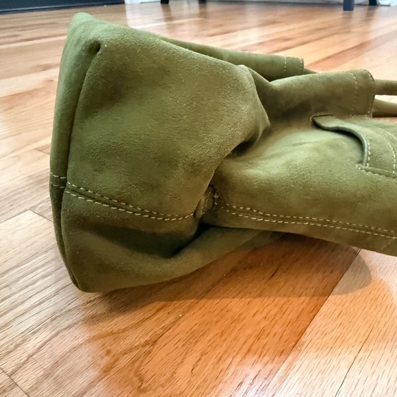 JW PEI Hana Medium Olive Green Women's Tote Bag - Picture 11 of 15